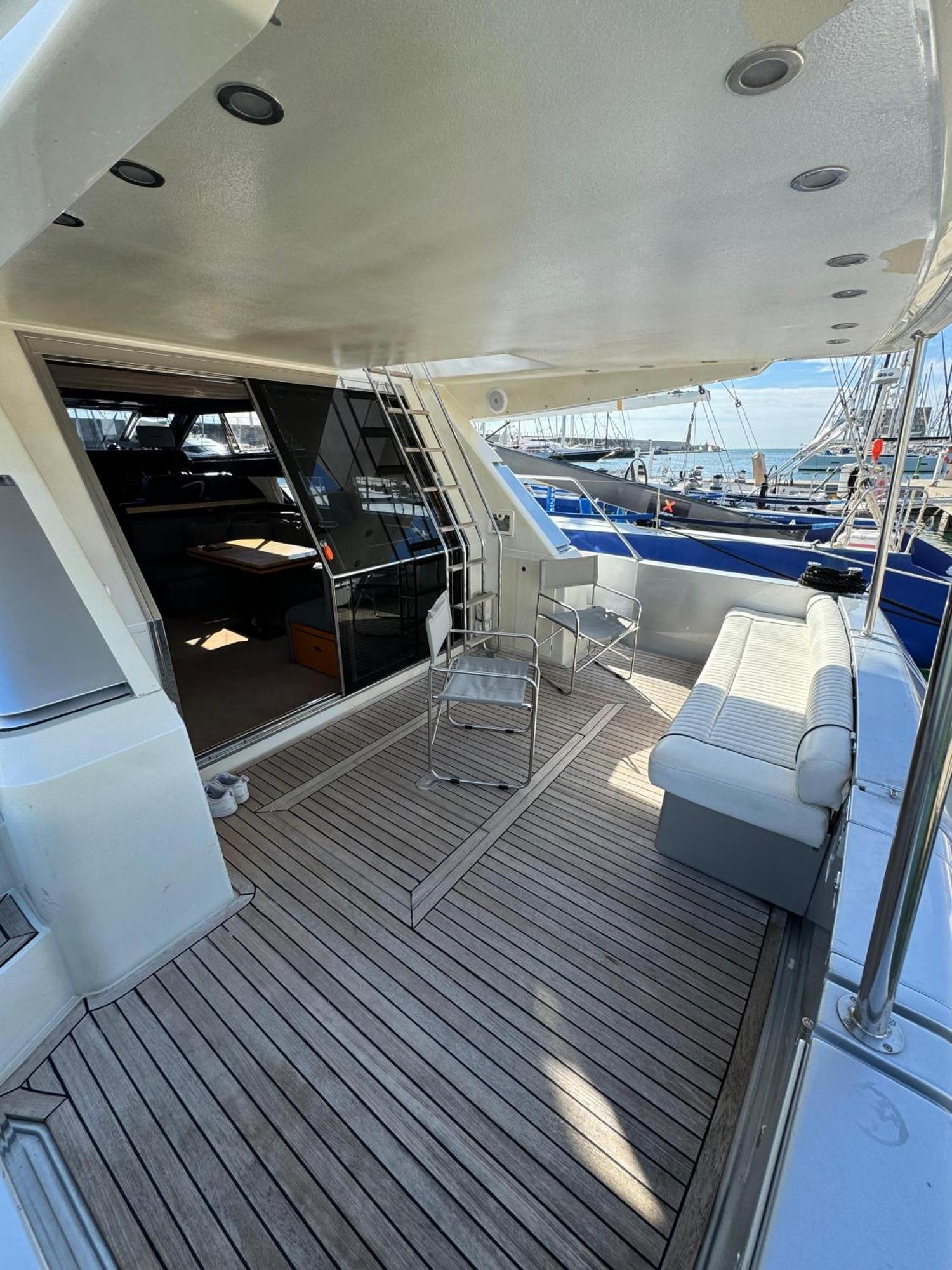 Yacht Sherte * Barcellona